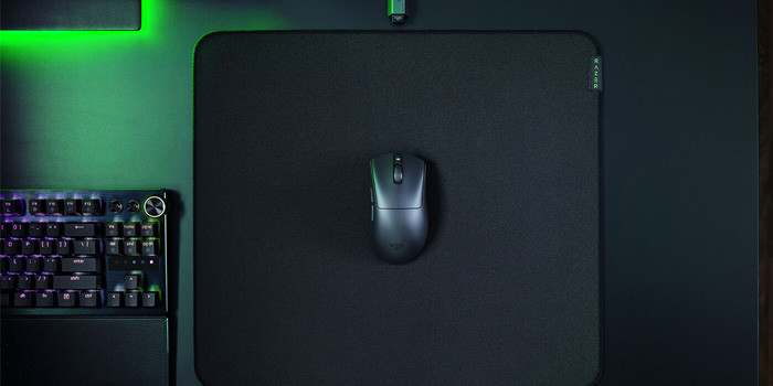 TNC StoreChuột Gaming Razer Deathadder V3 HyperSpeed (RZ01-05140100-R3A1)