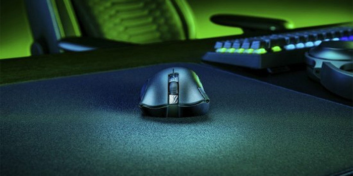 TNC StoreChuột Gaming Razer Deathadder V3 HyperSpeed (RZ01-05140100-R3A1)